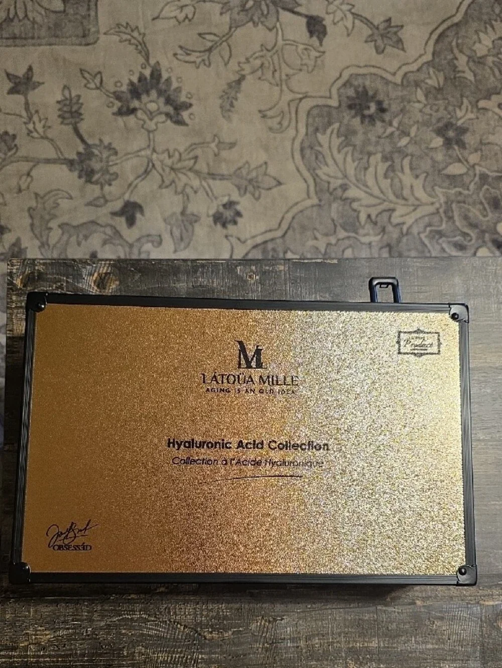 Hyaluronic Acid Collection - Gold